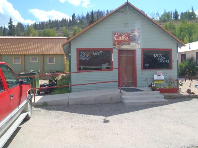 Mini's Cafe, Hot Sulphur Springs